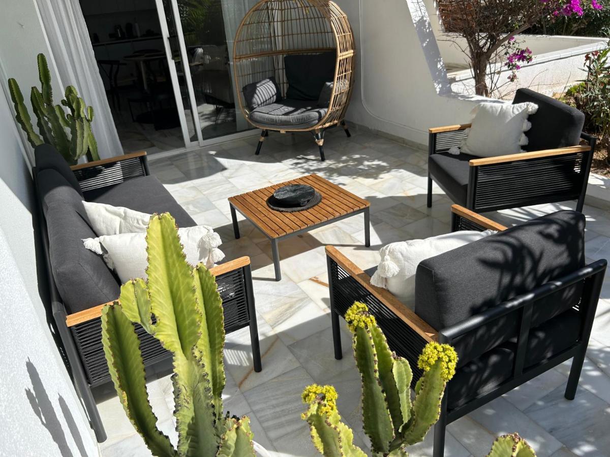 Altamira Family Apartment El Duque アデヘ エクステリア 写真