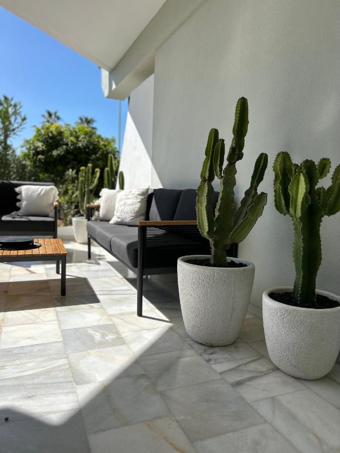 Altamira Family Apartment El Duque アデヘ エクステリア 写真