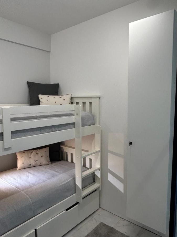 Altamira Family Apartment El Duque アデヘ エクステリア 写真