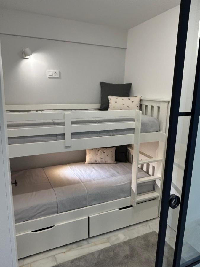 Altamira Family Apartment El Duque アデヘ エクステリア 写真